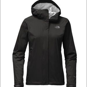 North Face HYVENT 2.5L Hooded Rain Coat